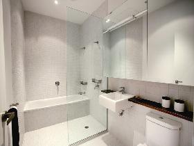 Serviced Apartments - Docklands